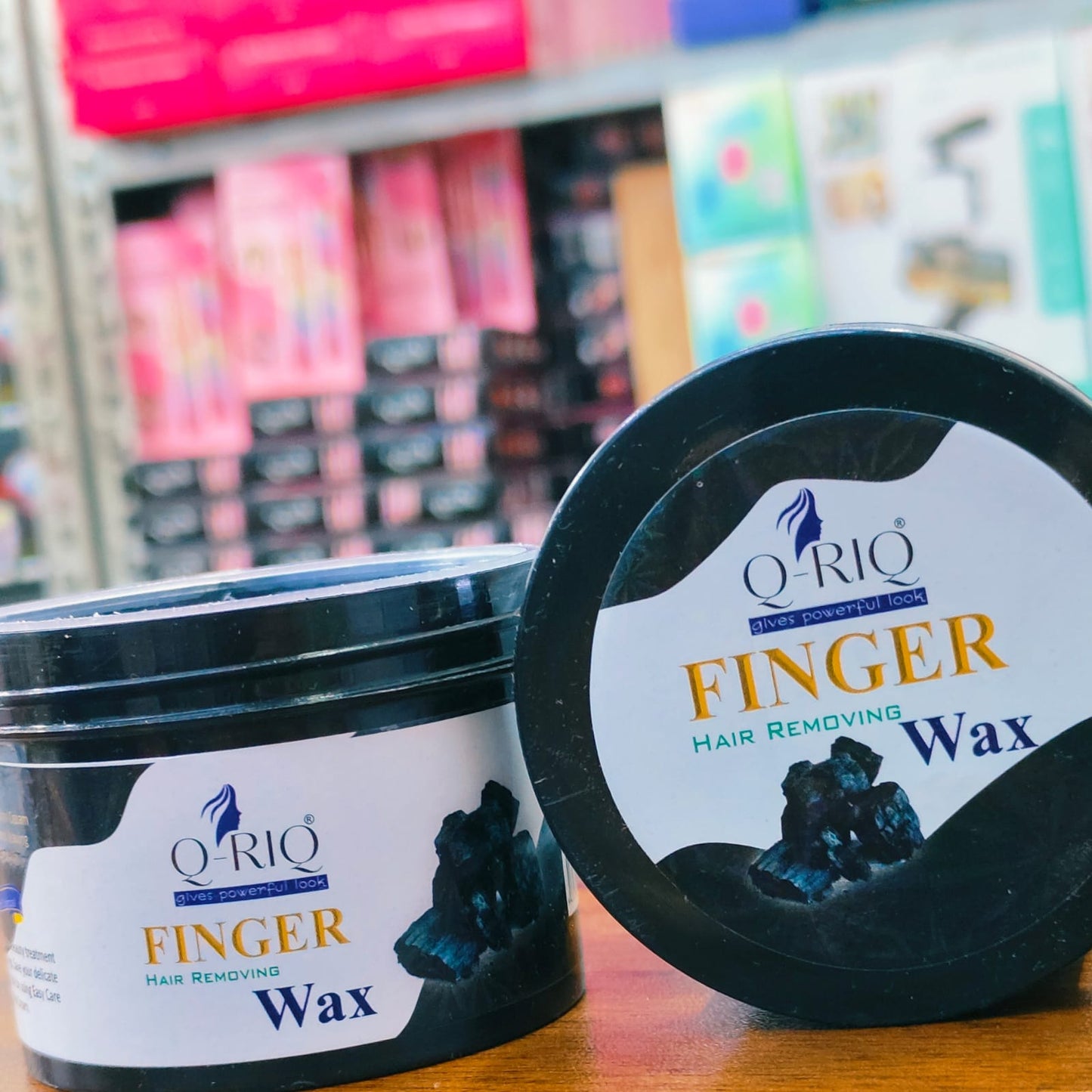 Q-RIQ Finger Hair Removing wax