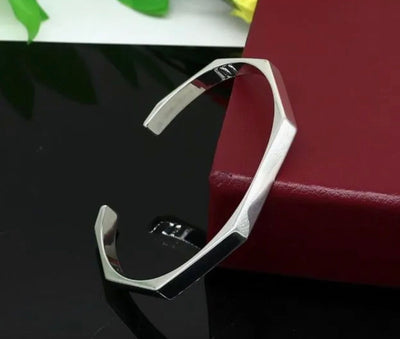 bracelet cara (Free Delvery)